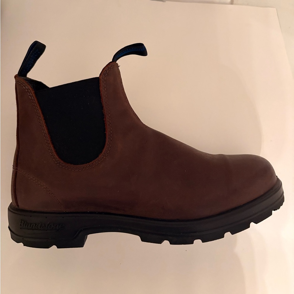 Blundstone Men's Antique Brown Chelsea Boots size 9 winter thermal